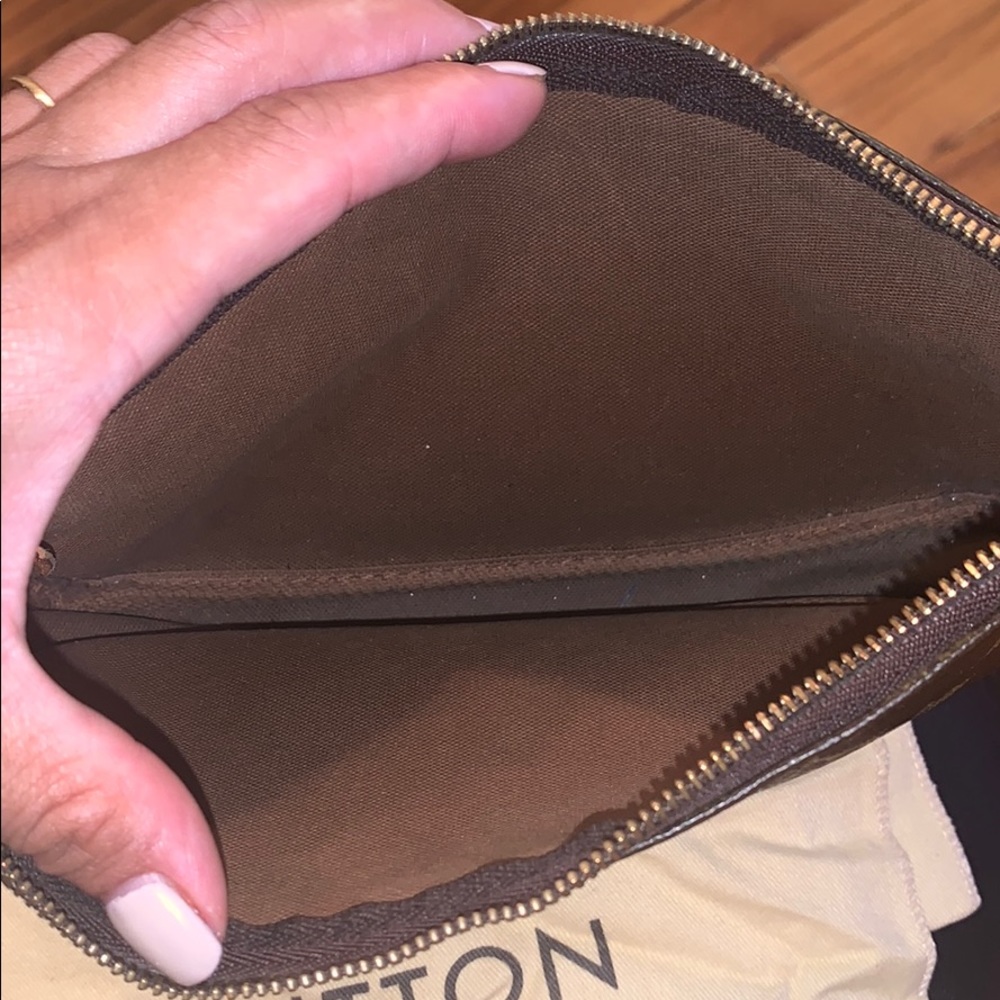 louis vuitton monogram pochette - Picture 5 of 10